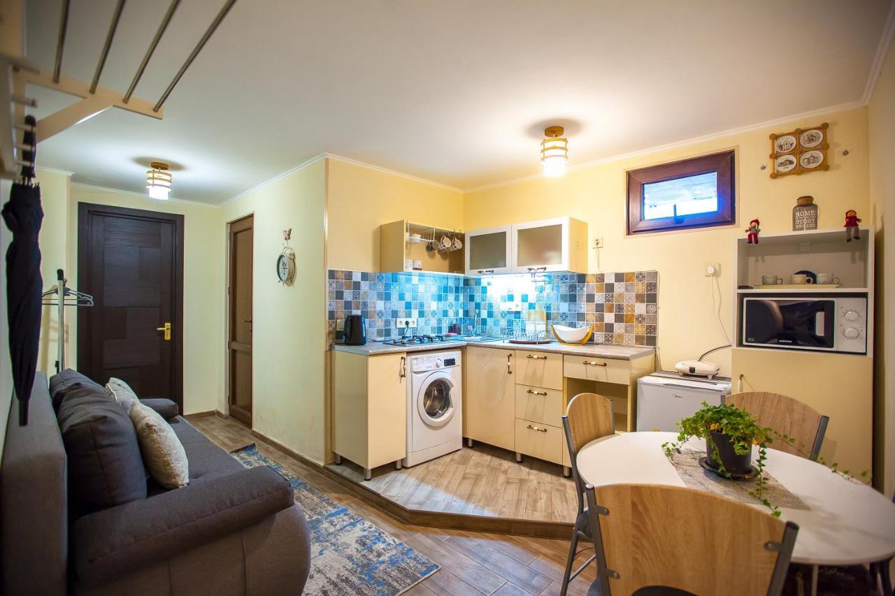 Apartments Beautiful Tbilisi On L.Meskhishvili Turn 1 Экстерьер фото